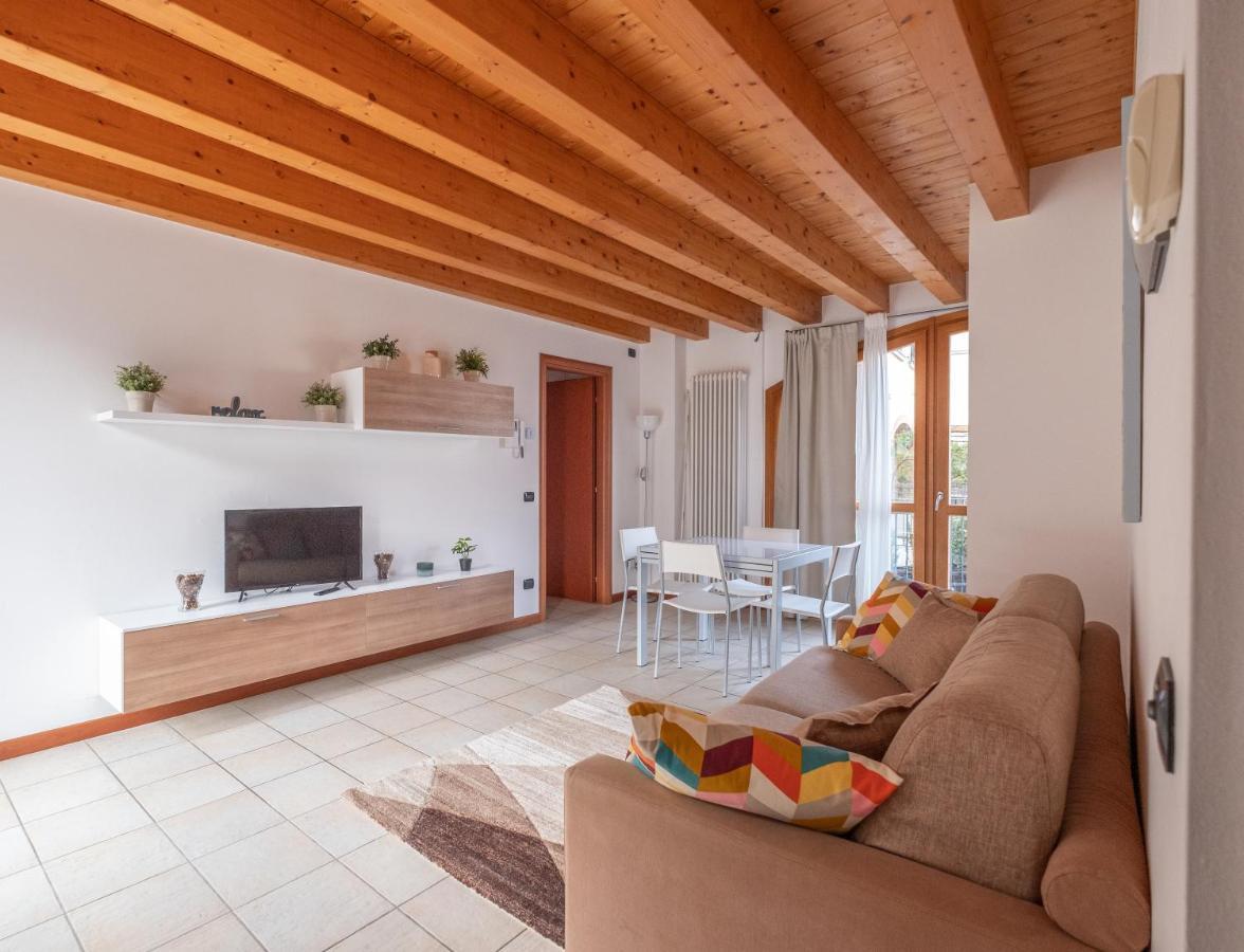 Happy Guest Apartments - Lake & Relax Riva di Solto Exterior foto
